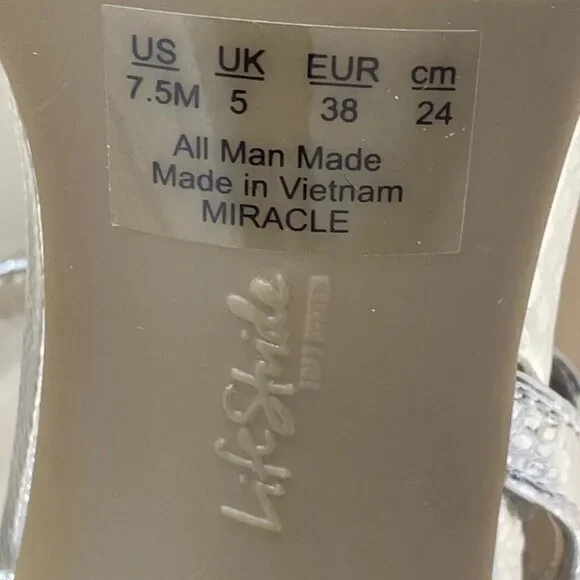 Life Stride Fab Flex Miracle Open Toe Metallic Faux Leather Sandal - Picture 7 of 9